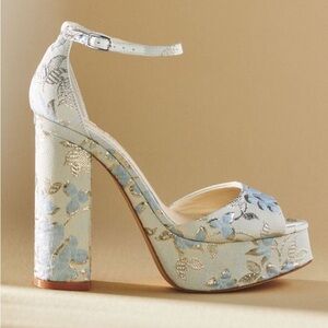 NEW! Bella Belle Catarina Platform Heels - Size 8